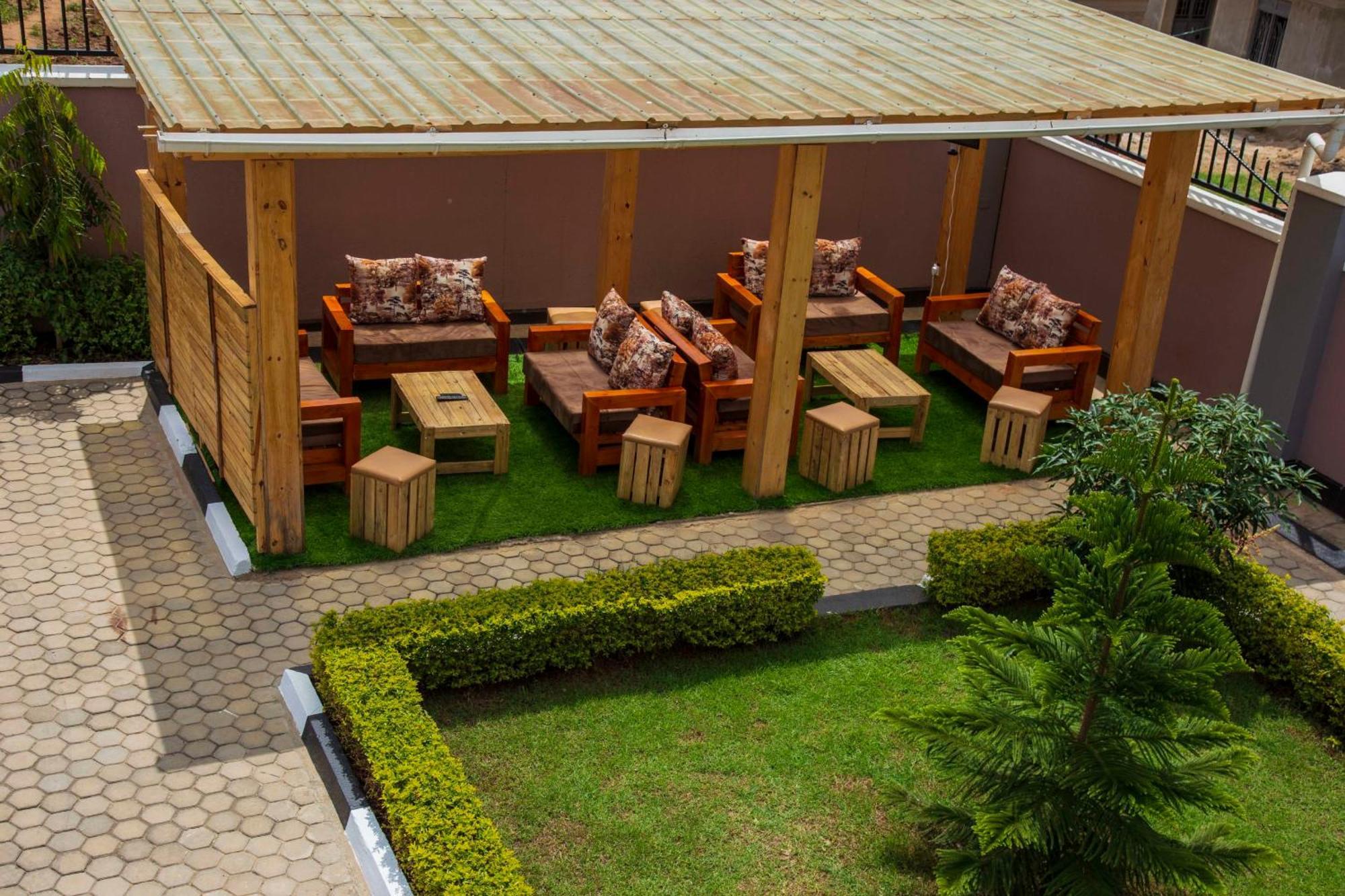 Occazia Hotel Mbarara Экстерьер фото